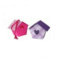 3d embellished heart birdhouse